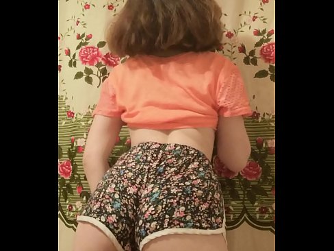 ❤️ ʻO ka pēpē ʻōpio uʻi e wehe ana i kona mau pōkole ma ka pahupaʻikiʻi Porn video ma haw.xxxnd.ru ☑