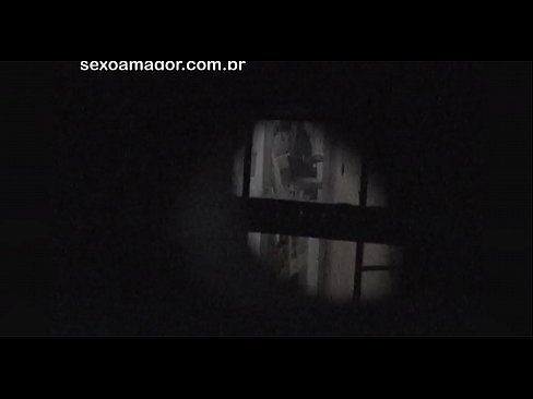 ❤️ Hoʻopaʻa malū ʻia ʻo Blondie e kahi voyeur kaiāulu i hūnā ʻia ma hope o nā pōhaku lepo Porn video ma haw.xxxnd.ru ☑